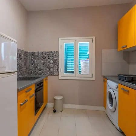 Eufraziana Orange Appartement *